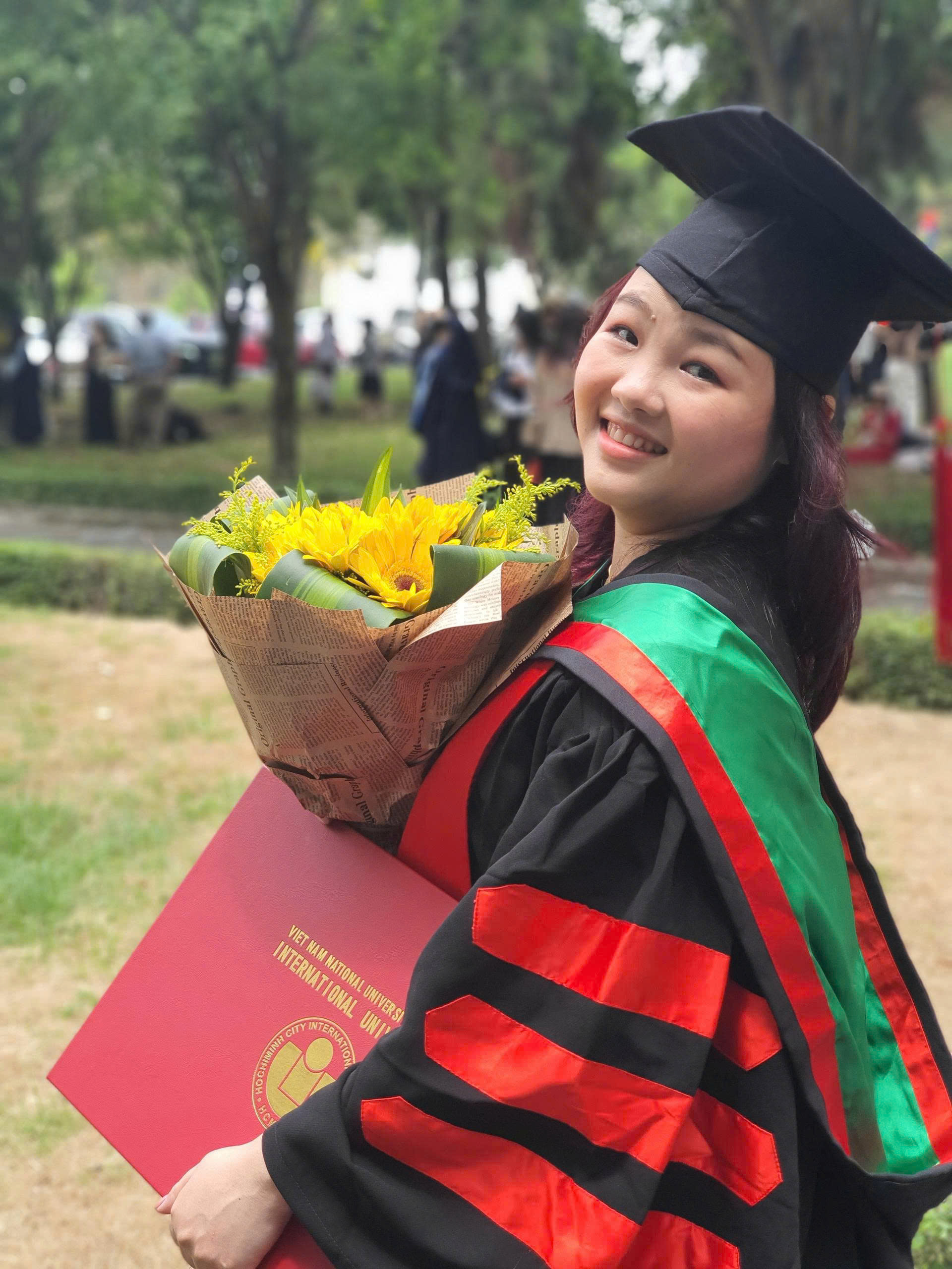 Chân dung TS. Vũ Thị Huyền Trang